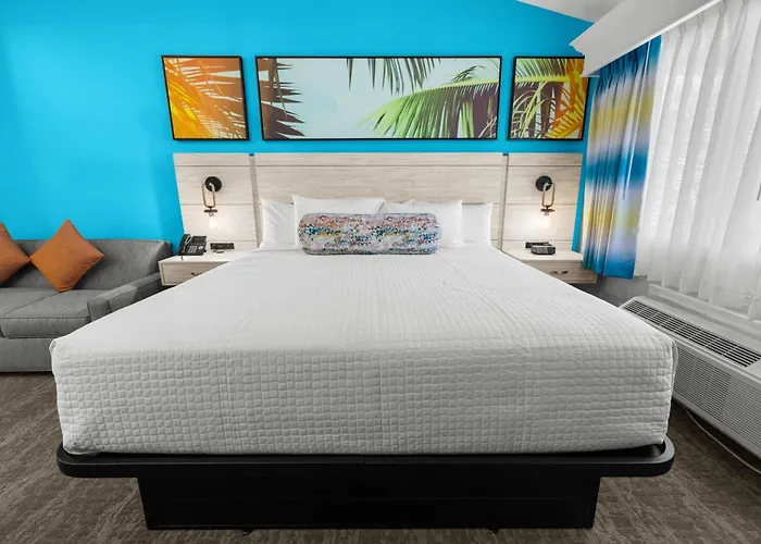 Grand Palms Resort